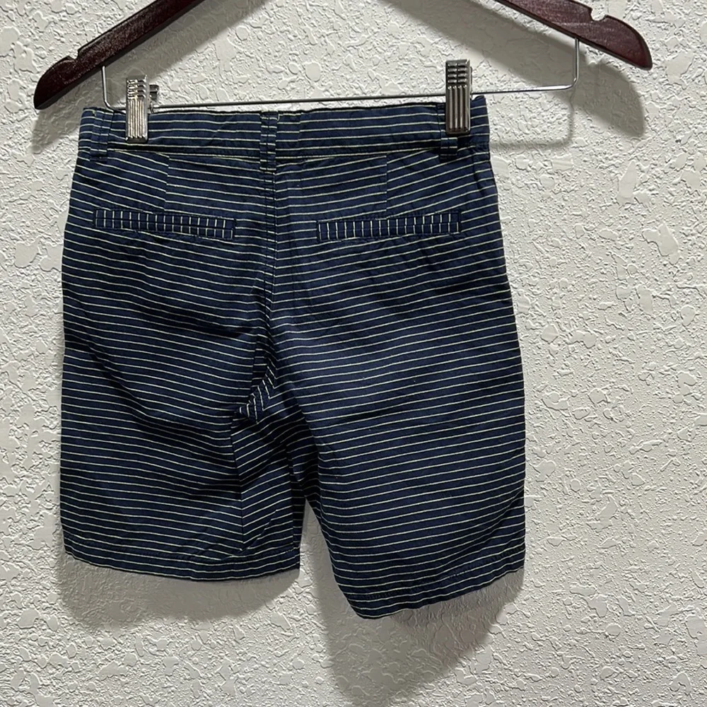 Abercrombie kids & Gymboree boys se t size 7 GUC blue and striped shorts